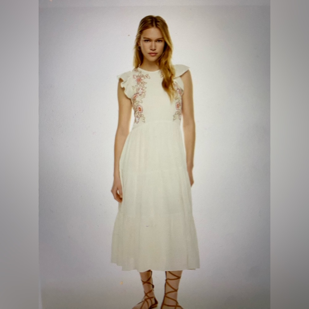Little moon dress size M